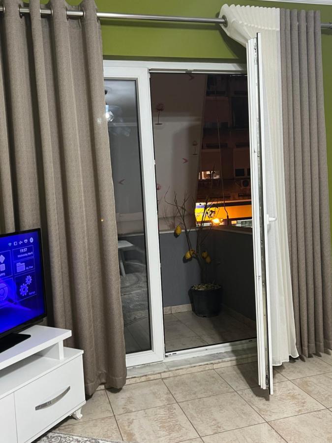 Downtown Retreat "Spiranca" Apartment Tiranë Ngoại thất bức ảnh
