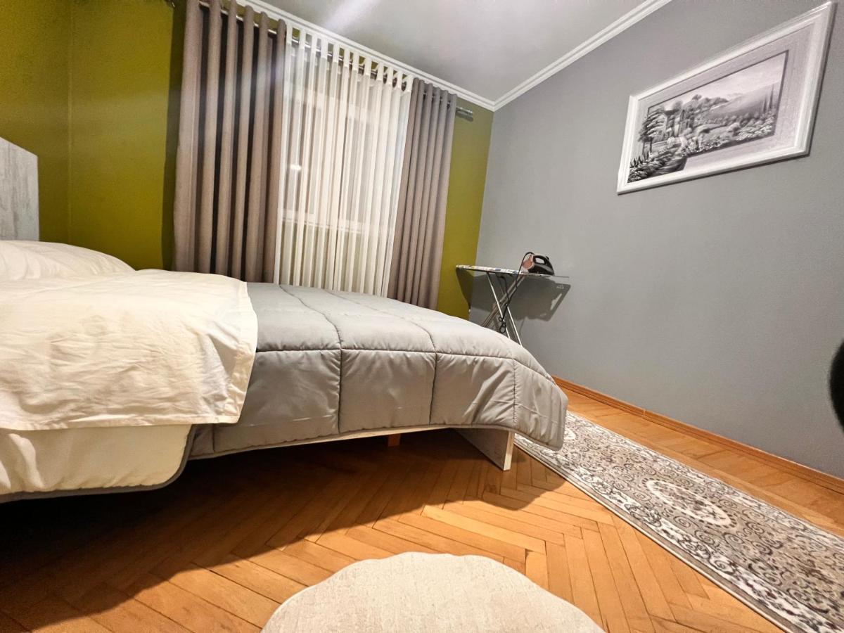 Downtown Retreat "Spiranca" Apartment Tiranë Ngoại thất bức ảnh