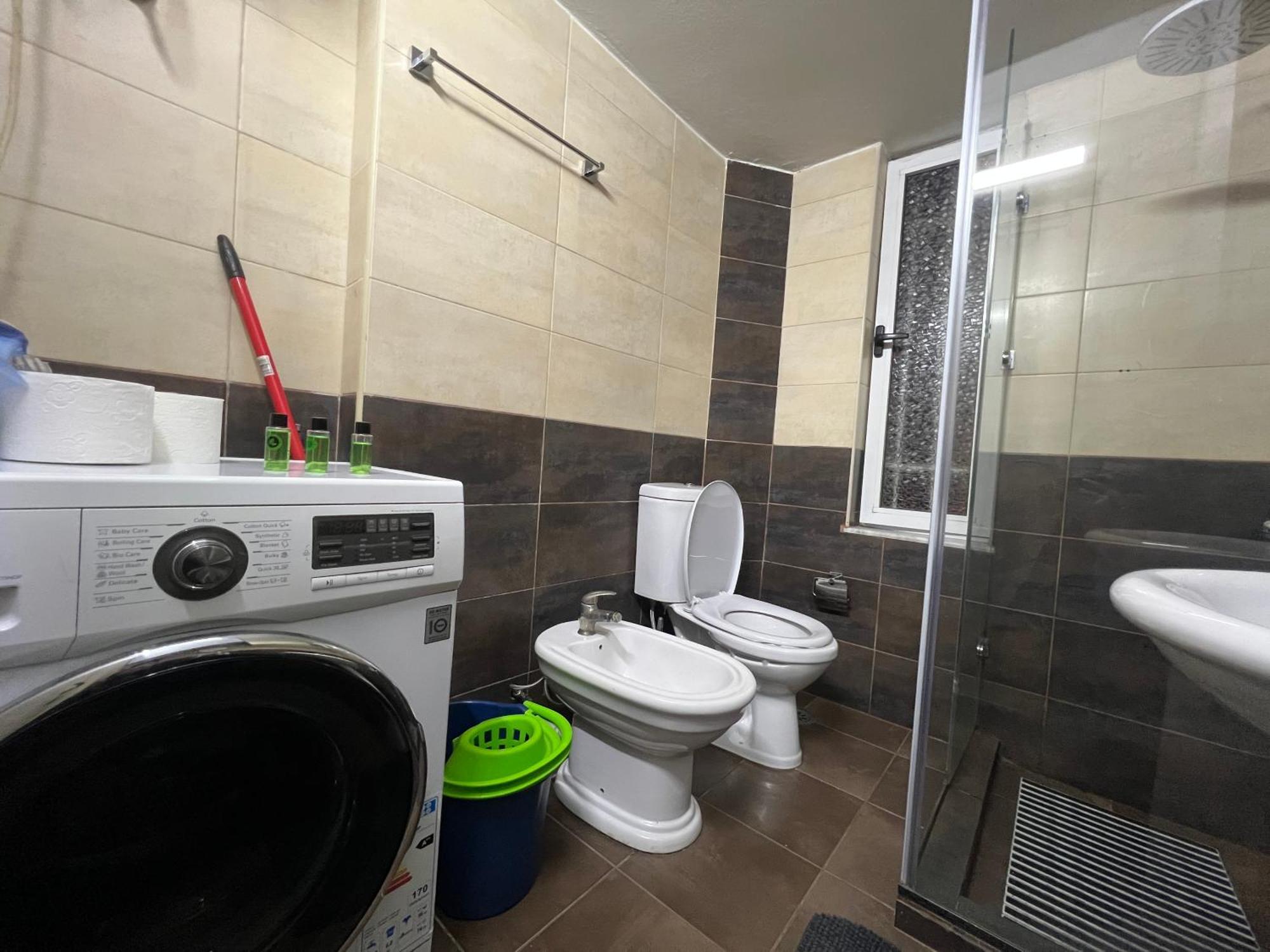Downtown Retreat "Spiranca" Apartment Tiranë Ngoại thất bức ảnh